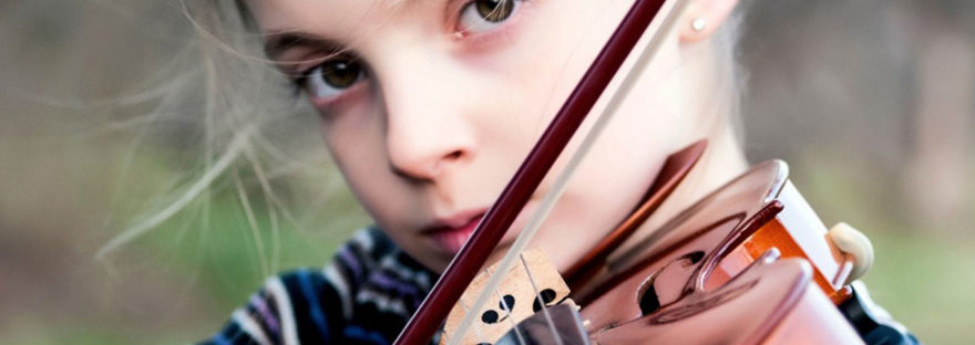 Girl with violin