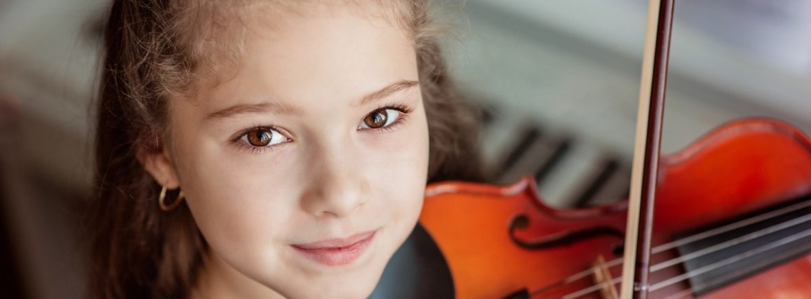 Girl with Violin