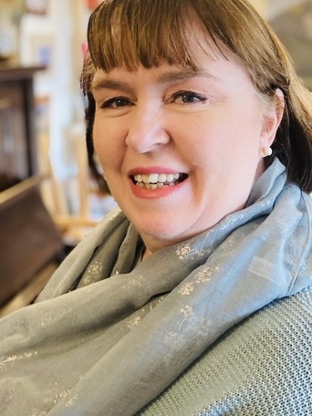 Tania – Piano teacher